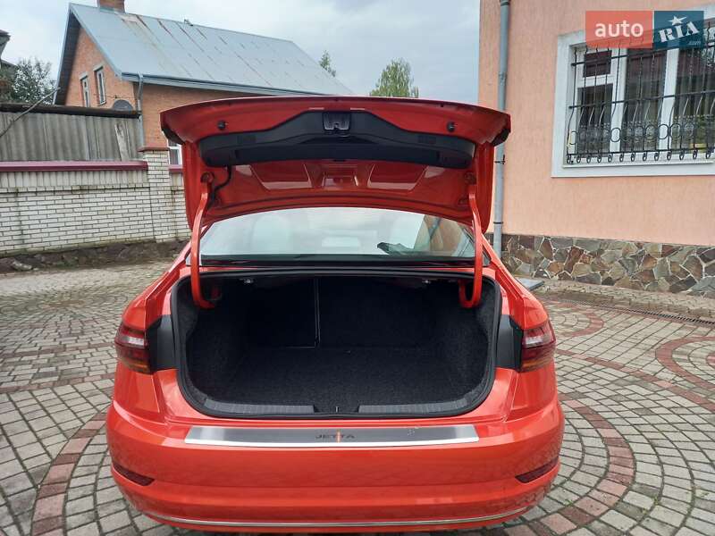 Volkswagen Jetta 2018