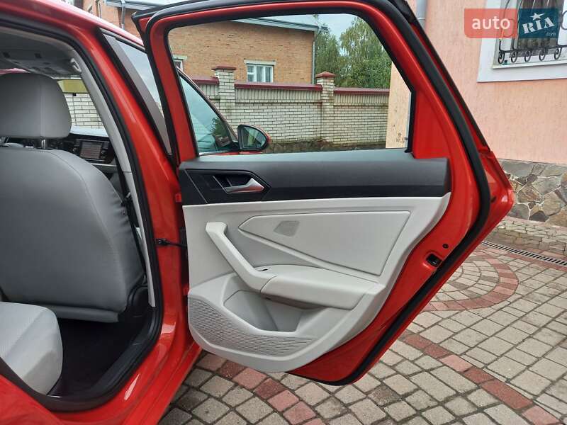 Volkswagen Jetta 2018