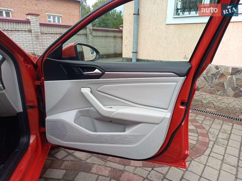 Volkswagen Jetta 2018