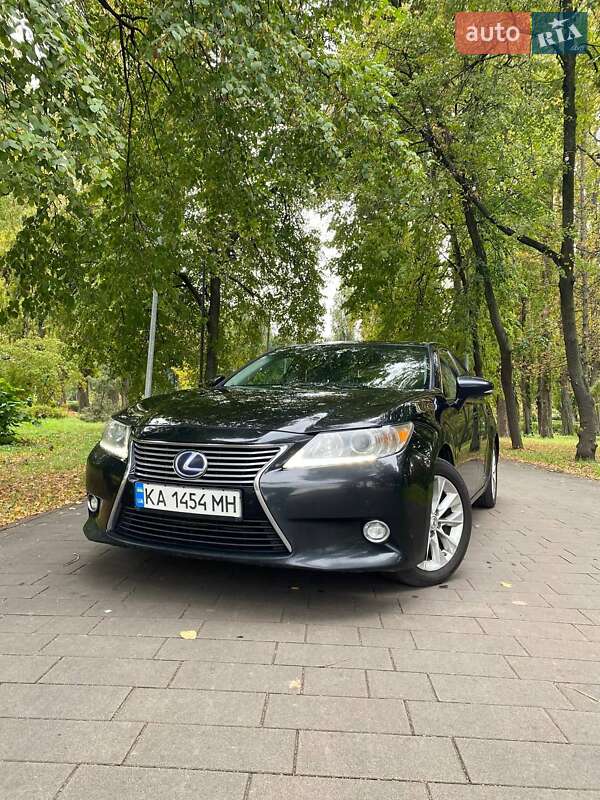 Lexus ES 2013
