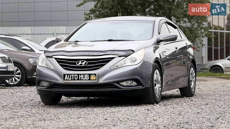 Hyundai Sonata 2011