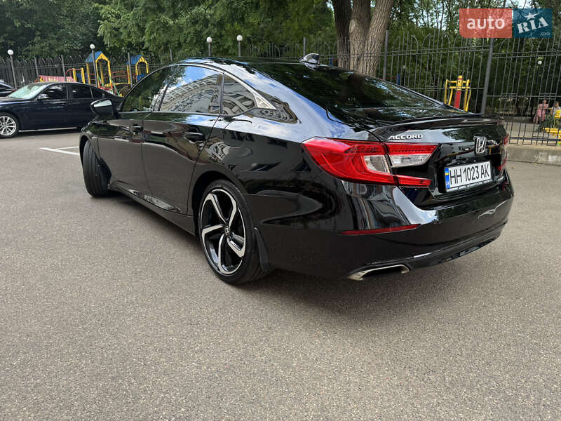 Honda Accord 2019