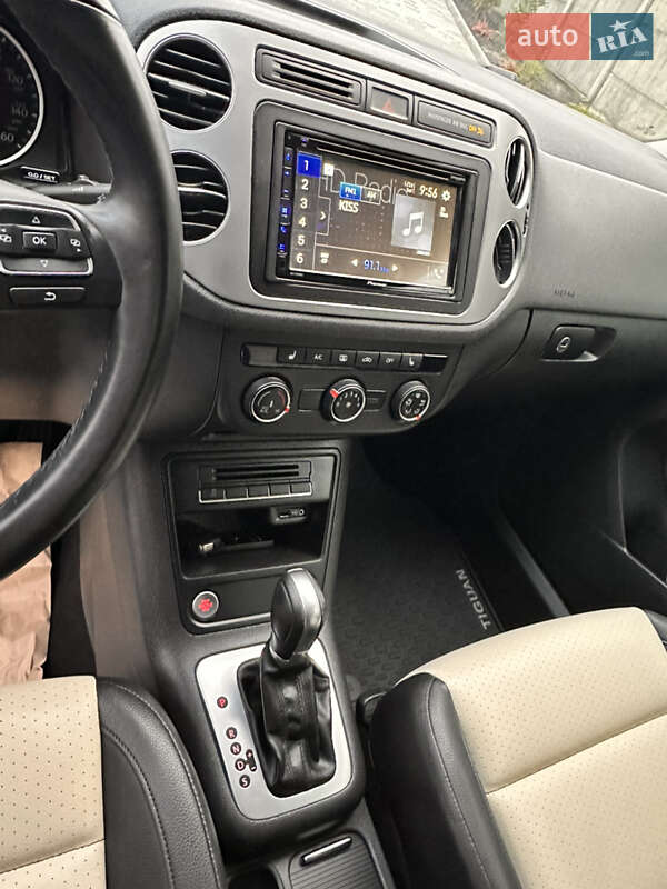 Volkswagen Tiguan 2016