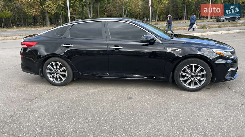 Kia Optima 2019