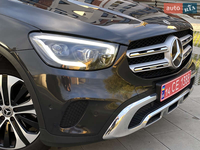 Mercedes-Benz GLC-Class 2020