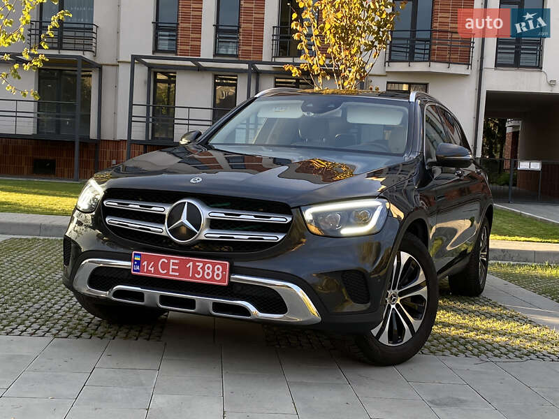 Mercedes-Benz GLC-Class 2020