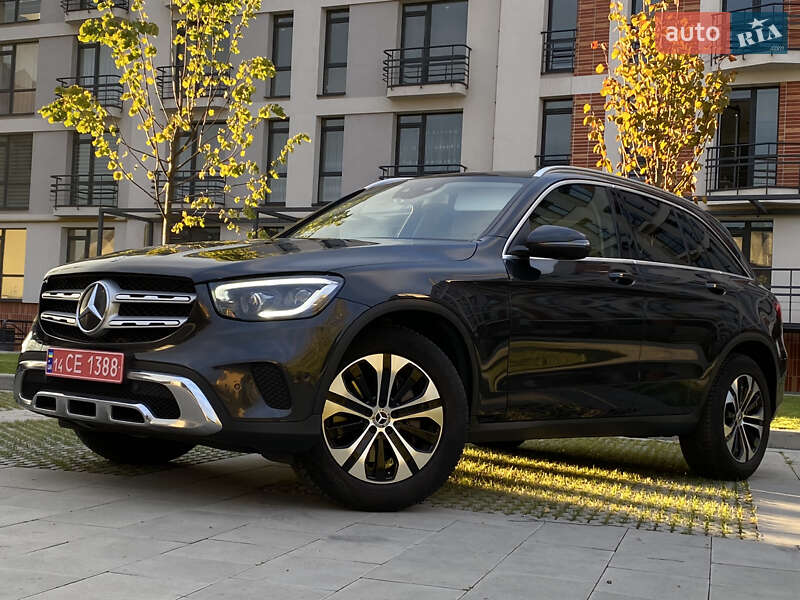 Mercedes-Benz GLC-Class 2020