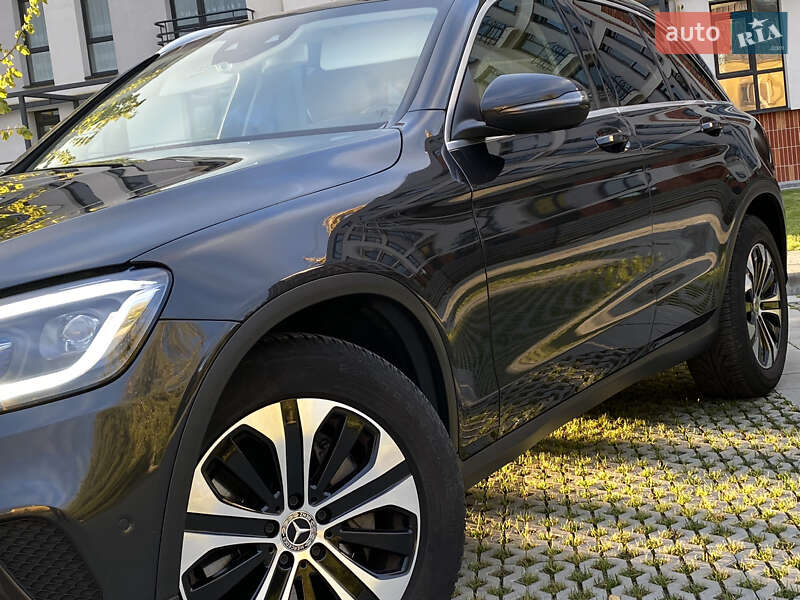 Mercedes-Benz GLC-Class 2020