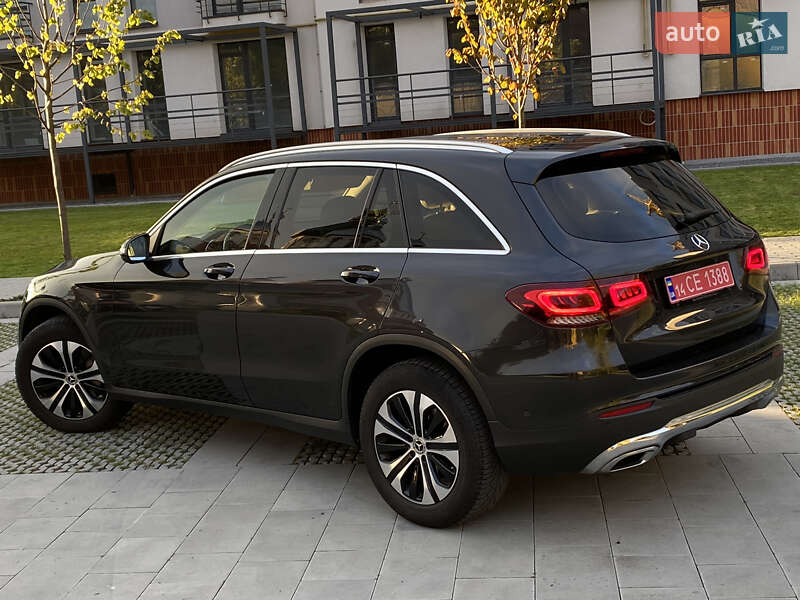 Mercedes-Benz GLC-Class 2020