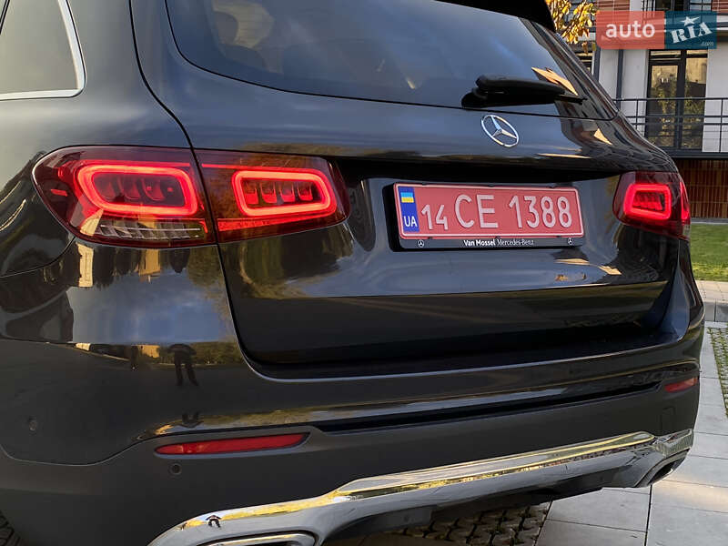 Mercedes-Benz GLC-Class 2020
