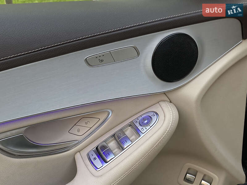 Mercedes-Benz GLC-Class 2020