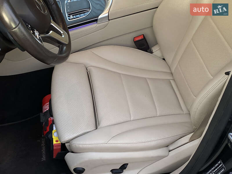 Mercedes-Benz GLC-Class 2020