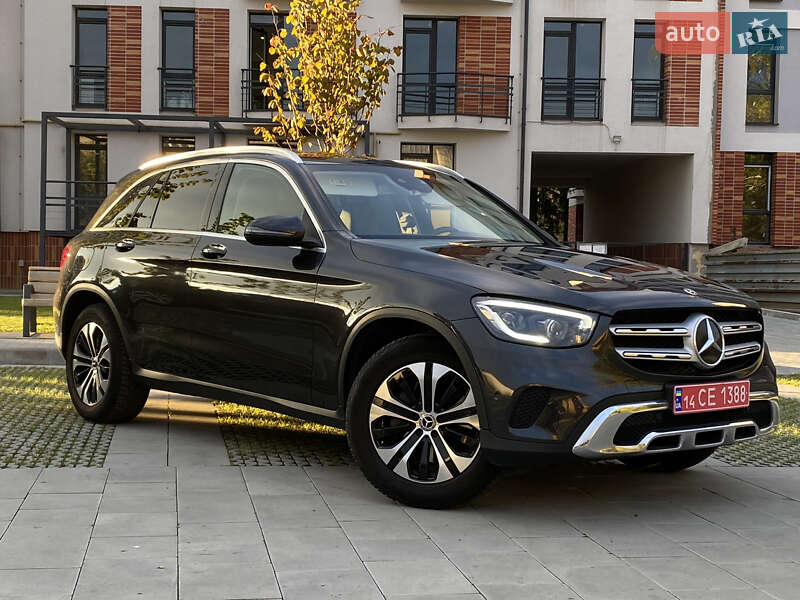 Mercedes-Benz GLC-Class 2020