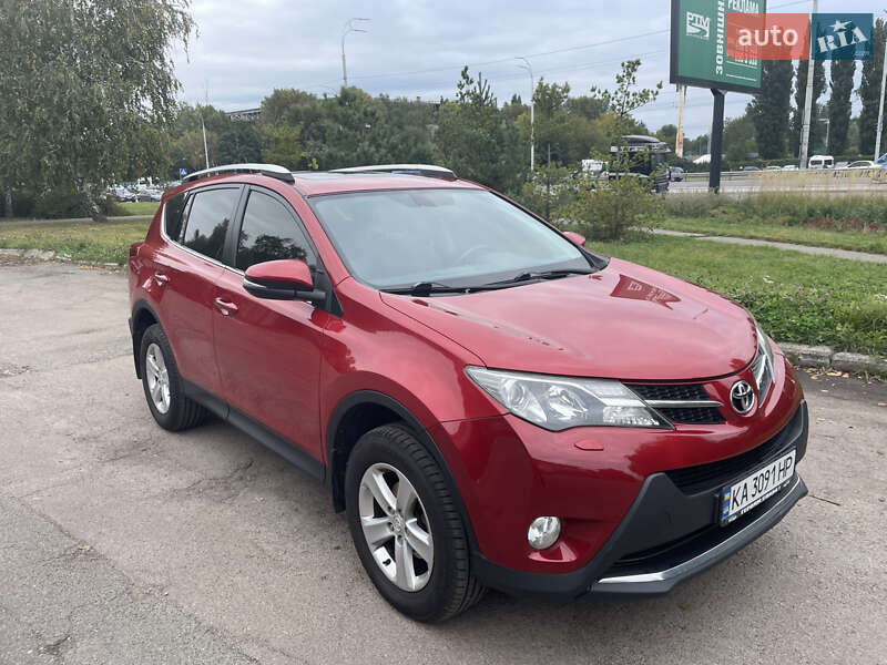 Toyota RAV4 2013