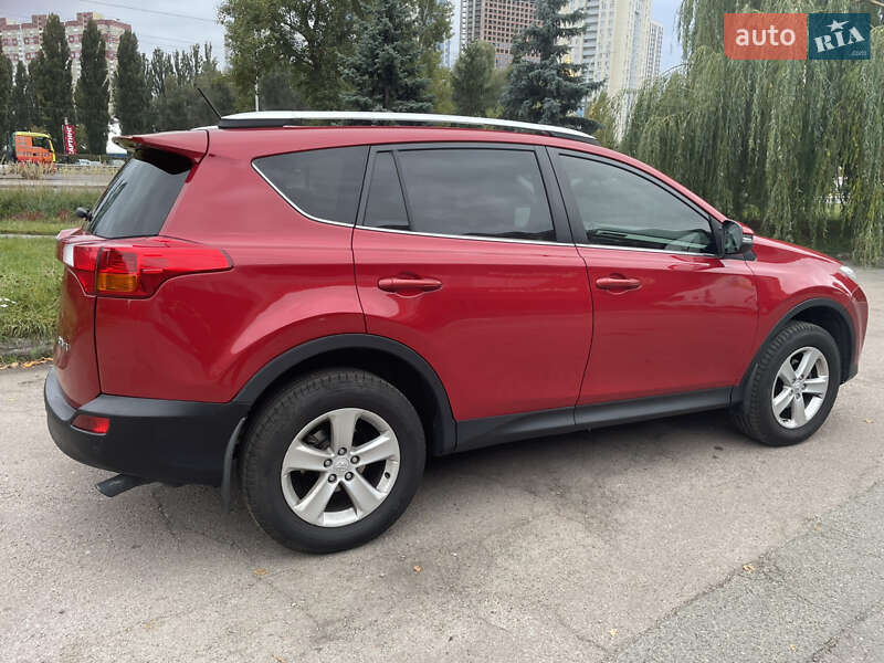 Toyota RAV4 2013