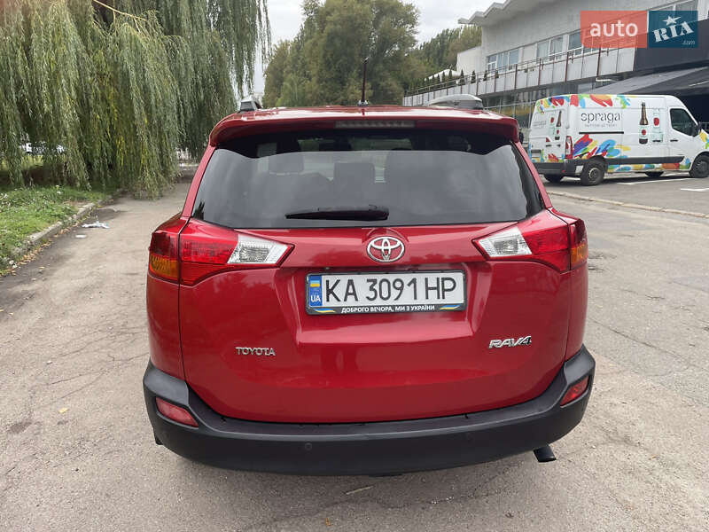 Toyota RAV4 2013