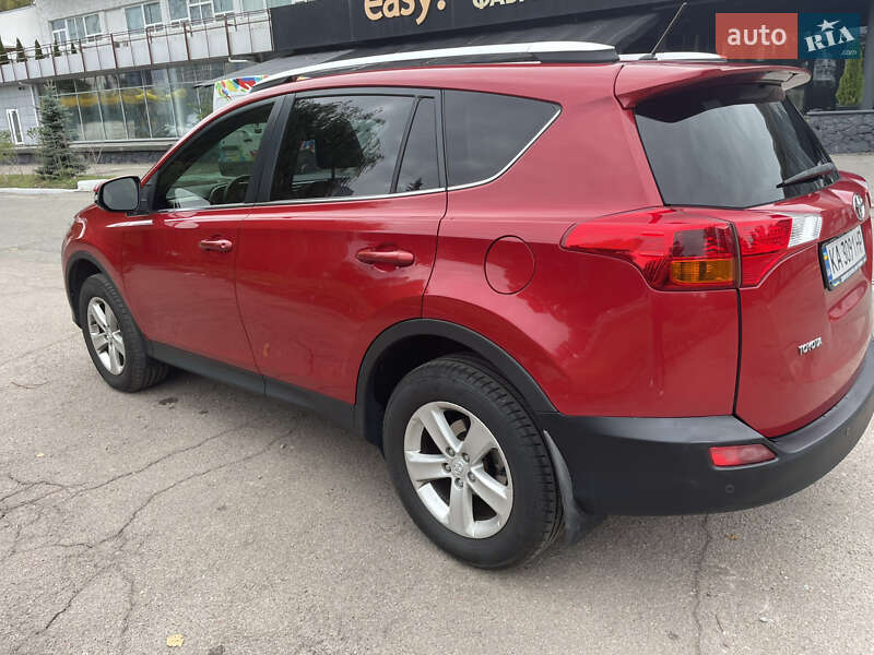 Toyota RAV4 2013