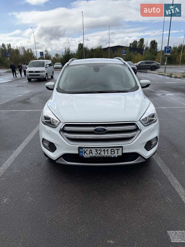 Ford Kuga 2019