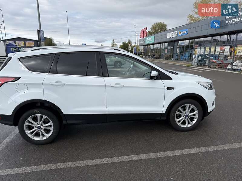 Ford Kuga 2019