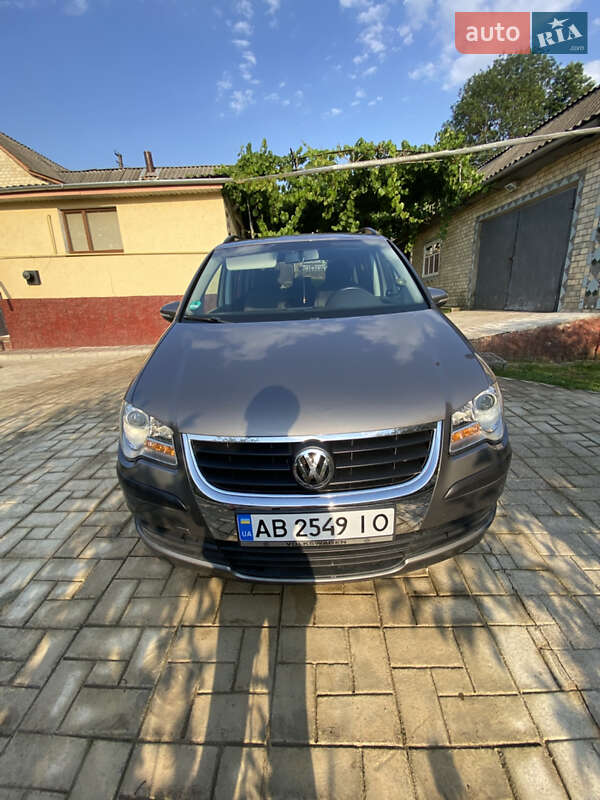 Volkswagen Touran 2009