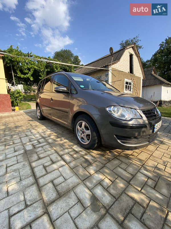 Volkswagen Touran 2009