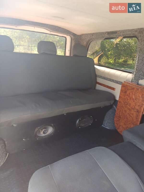 Mercedes-Benz Vito 2009