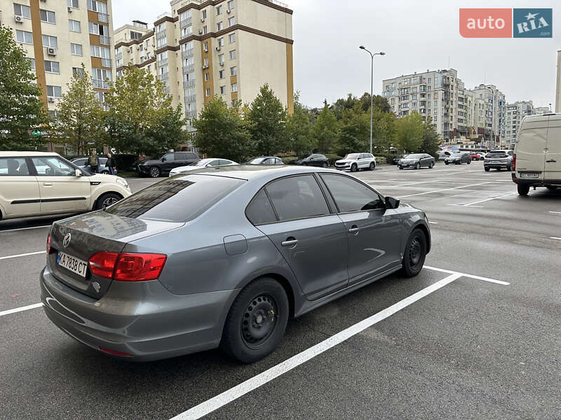 Volkswagen Jetta 2014