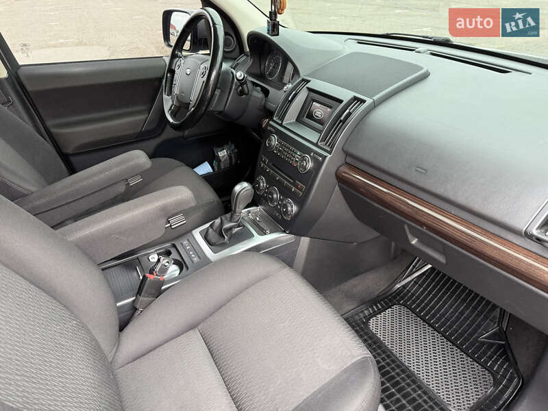 Land Rover Freelander 2013