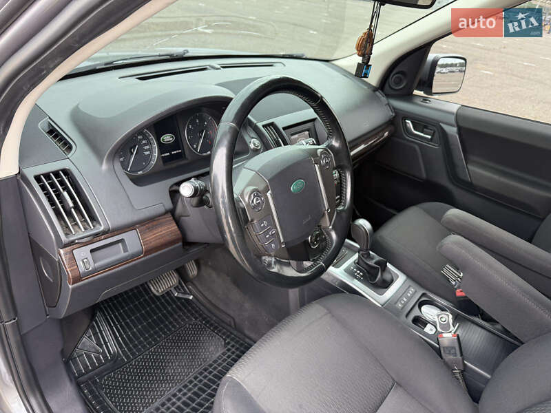 Land Rover Freelander 2013