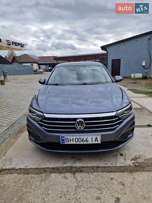 Volkswagen Jetta 2019