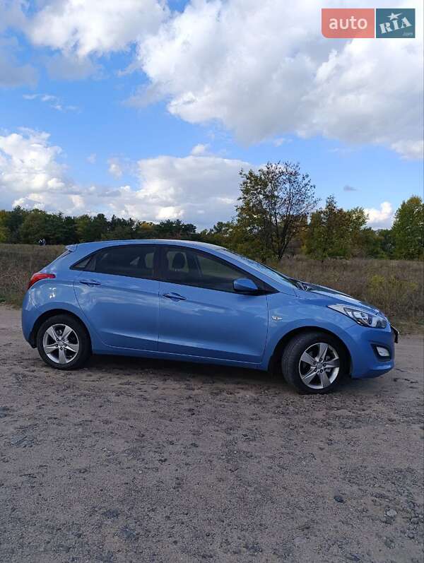 Hyundai i30 2012