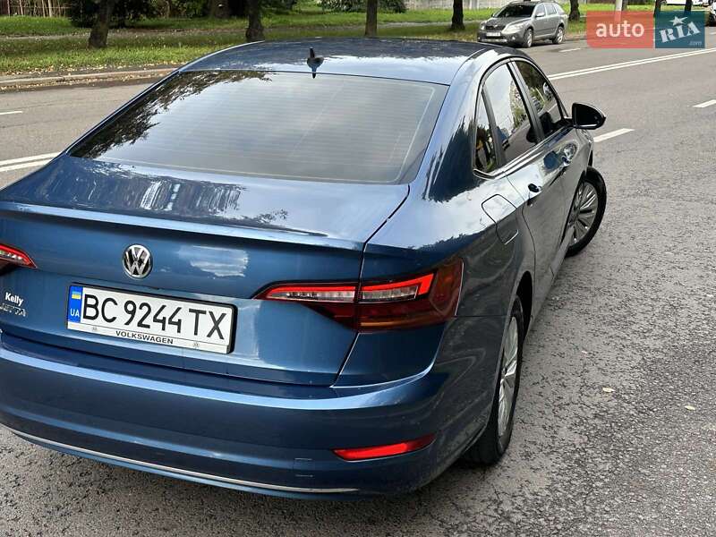 Volkswagen Jetta 2019