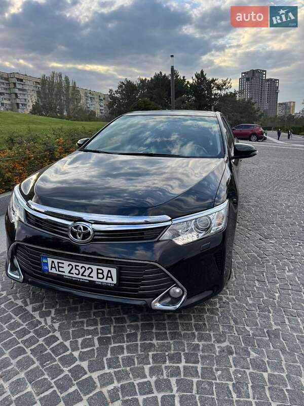 Toyota Camry 2014