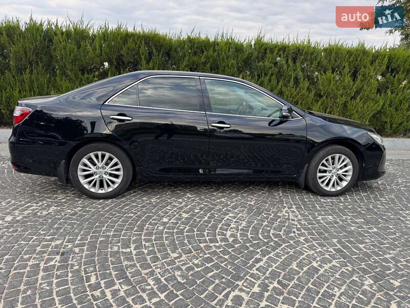 Toyota Camry 2014