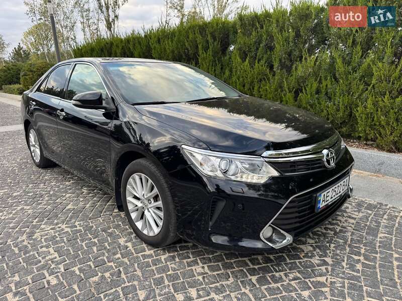 Toyota Camry 2014