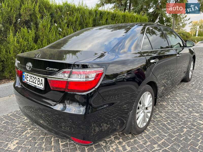 Toyota Camry 2014