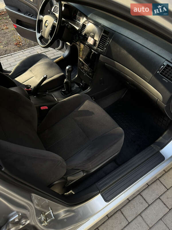 Chevrolet Epica 2008