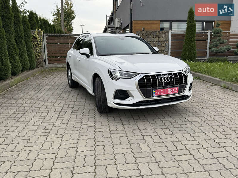 Audi Q3 2021