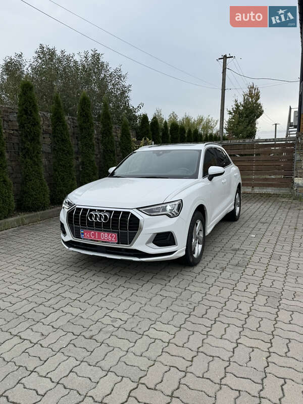 Audi Q3 2021