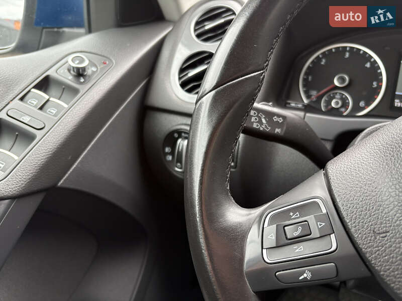 Volkswagen Tiguan 2012