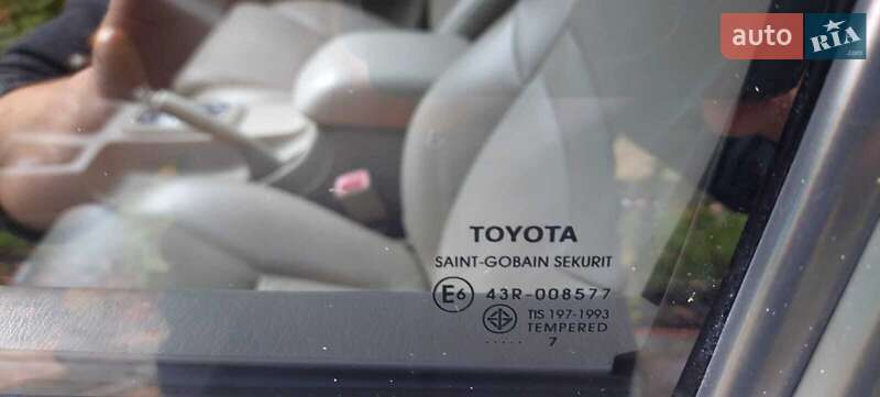 Toyota Fortuner 2008