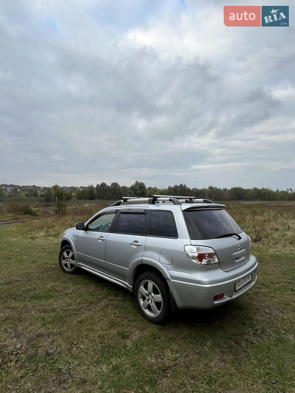 Mitsubishi Outlander 2008