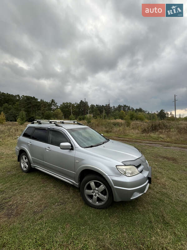 Mitsubishi Outlander 2008