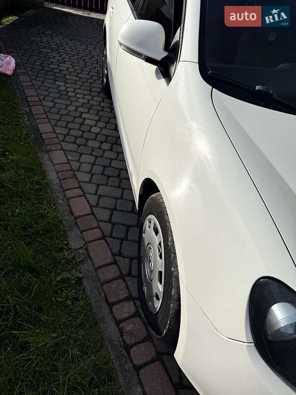 Volkswagen Golf 2011