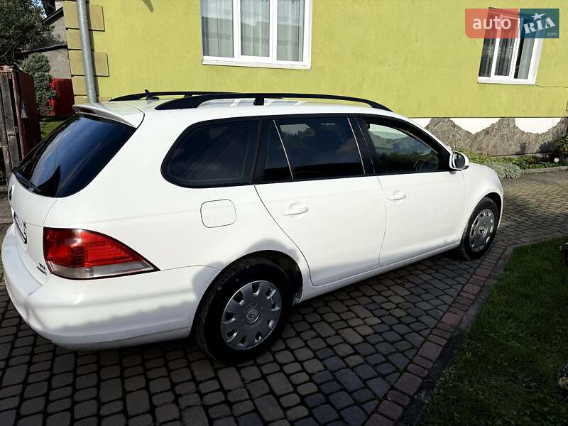 Volkswagen Golf 2011