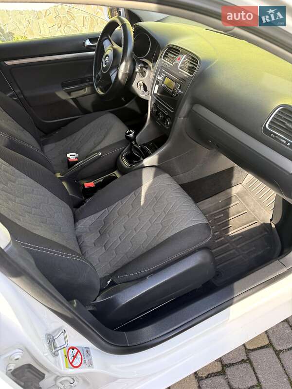 Volkswagen Golf 2011