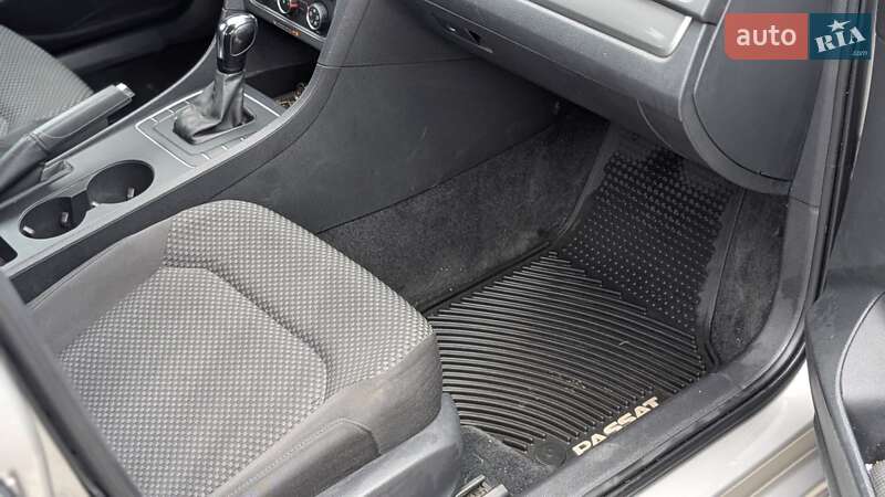 Volkswagen Passat 2013