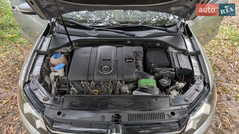 Volkswagen Passat 2013