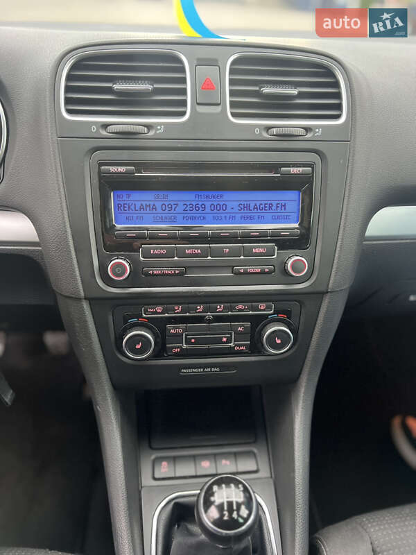 Volkswagen Golf 2010