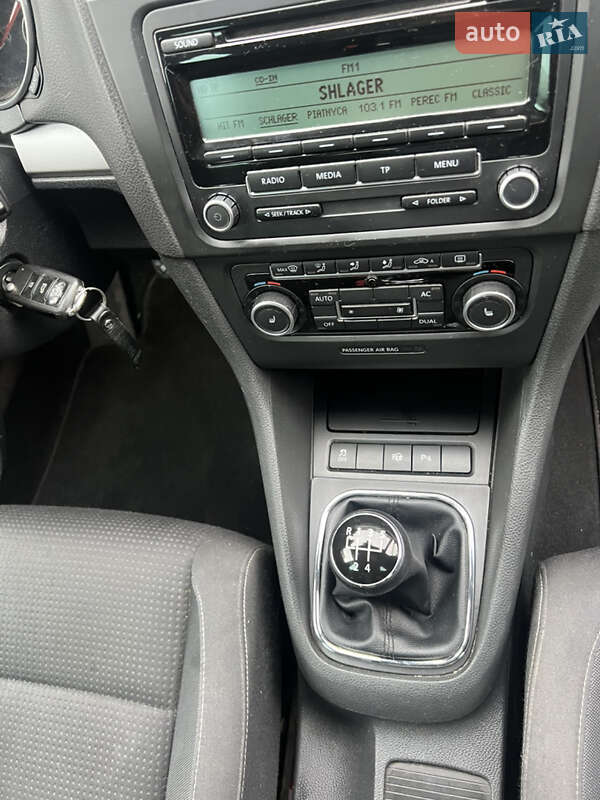 Volkswagen Golf 2010